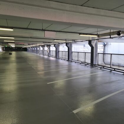 horizontālo līniju izveide un krāsošana