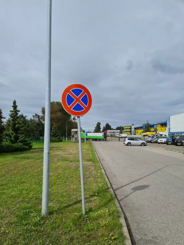 horizontālo līniju izveide un krāsošana