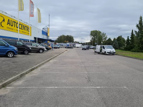 horizontālo līniju izveide un krāsošana