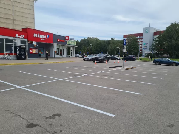 Anniņmuižas būlvāra horizontalo līniju atjaunošana