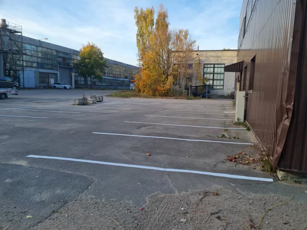 horizontālo līniju izveide un krāsošana