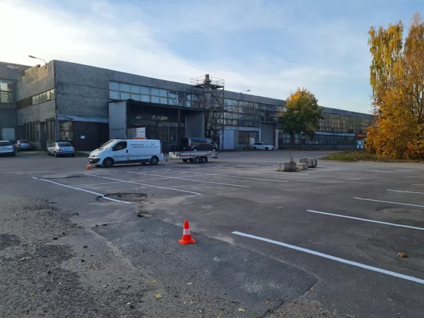 horizontālo līniju izveide un krāsošana