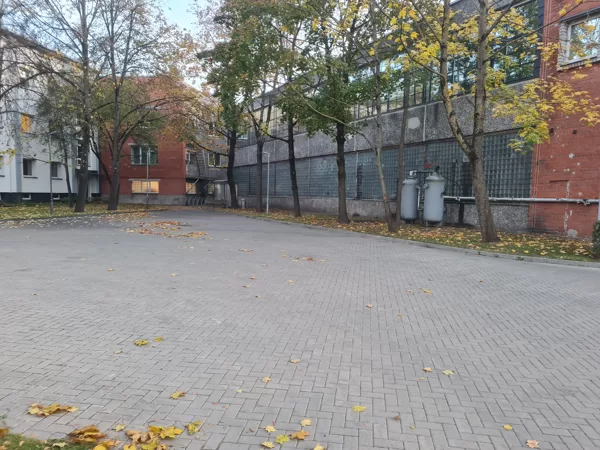 horizontālo līniju izveide un krāsošana