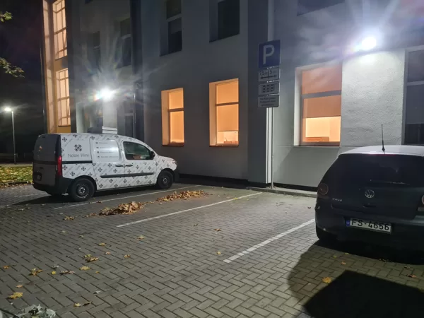 horizontālo līniju izveide un krāsošana