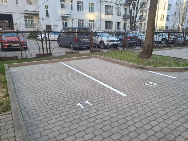 horizontālo līniju izveide un krāsošana