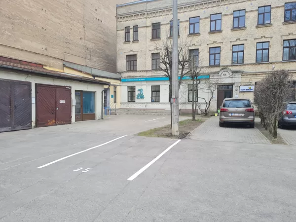 horizontālo līniju izveide un krāsošana