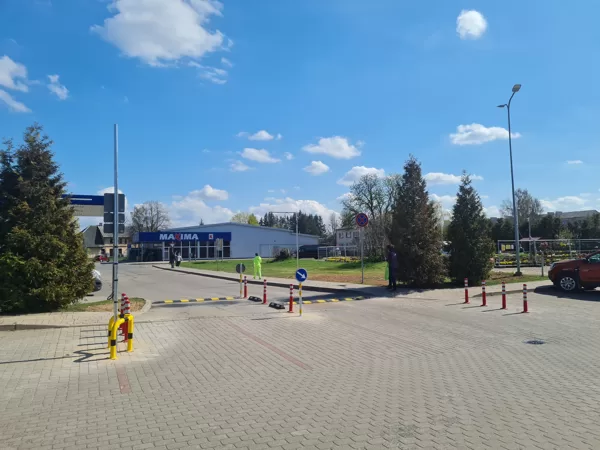 Satiksmes organizācijas tehnisko līdzekļu uzstādīšana