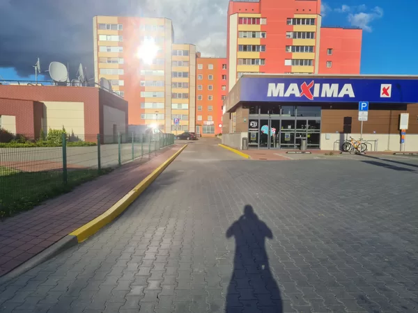 Horizontālo līniju atjaunošana Maxima Liepāja