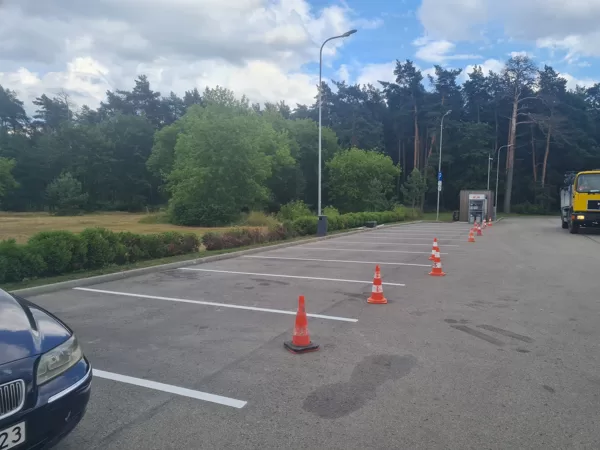 Horizontālo līniju atjaunošana Lubānas ielas DUS Virši