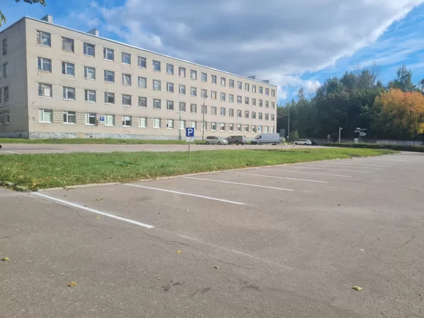 Horizontālo līniju izveide un krāsošana