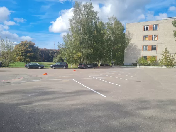 Horizontālo līniju izveide un krāsošana