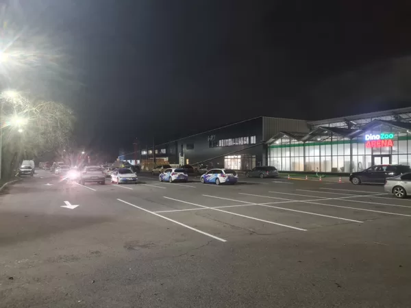 Horizontālo līniju krāsošana Krasta iela 52
