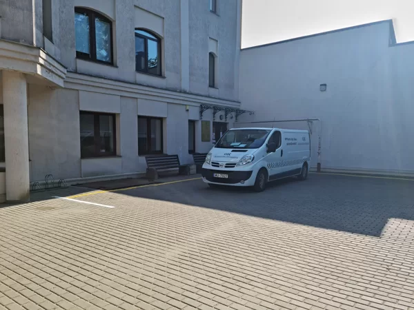 horizontālo līniju izveide un krāsošana