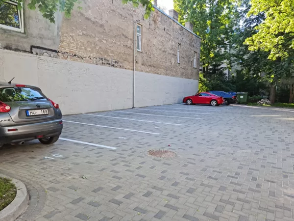 horizontālo līniju izveide un krāsošana
