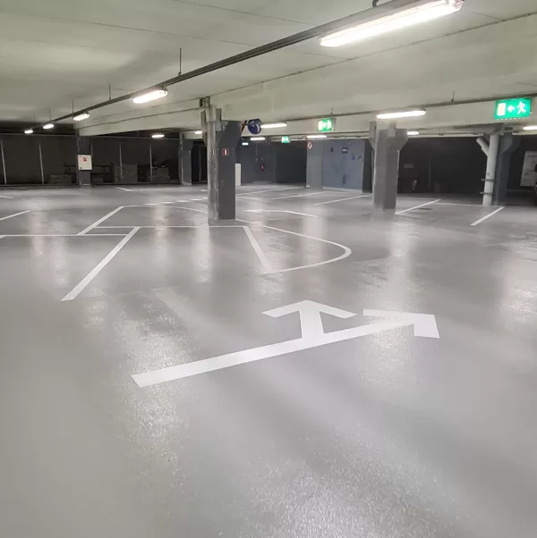 horizontālo līniju izveide un krāsošana