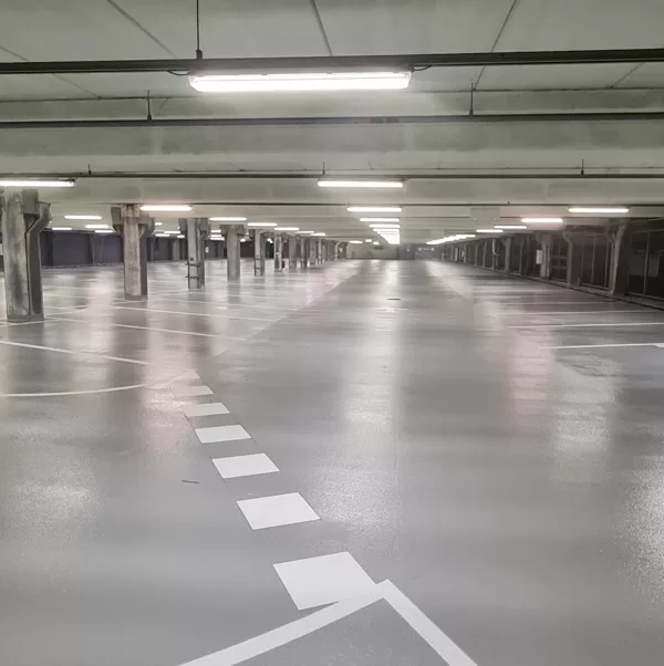 horizontālo līniju izveide un krāsošana