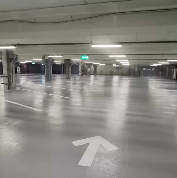 horizontālo līniju izveide un krāsošana