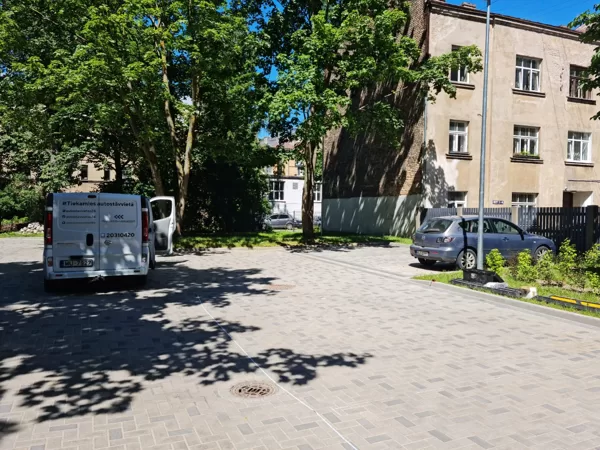 horizontālo līniju izveide un krāsošana