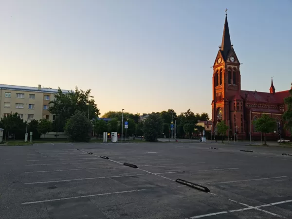 horizontālo līniju izveide un krāsošana