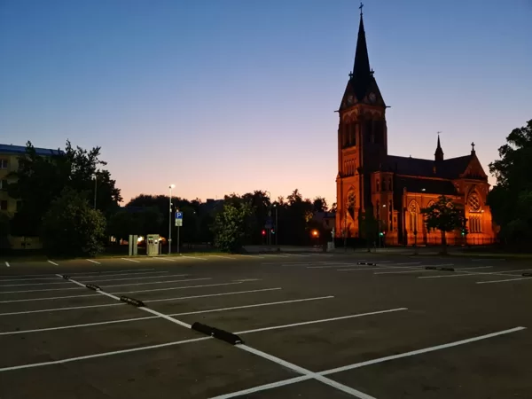 horizontālo līniju izveide un krāsošana
